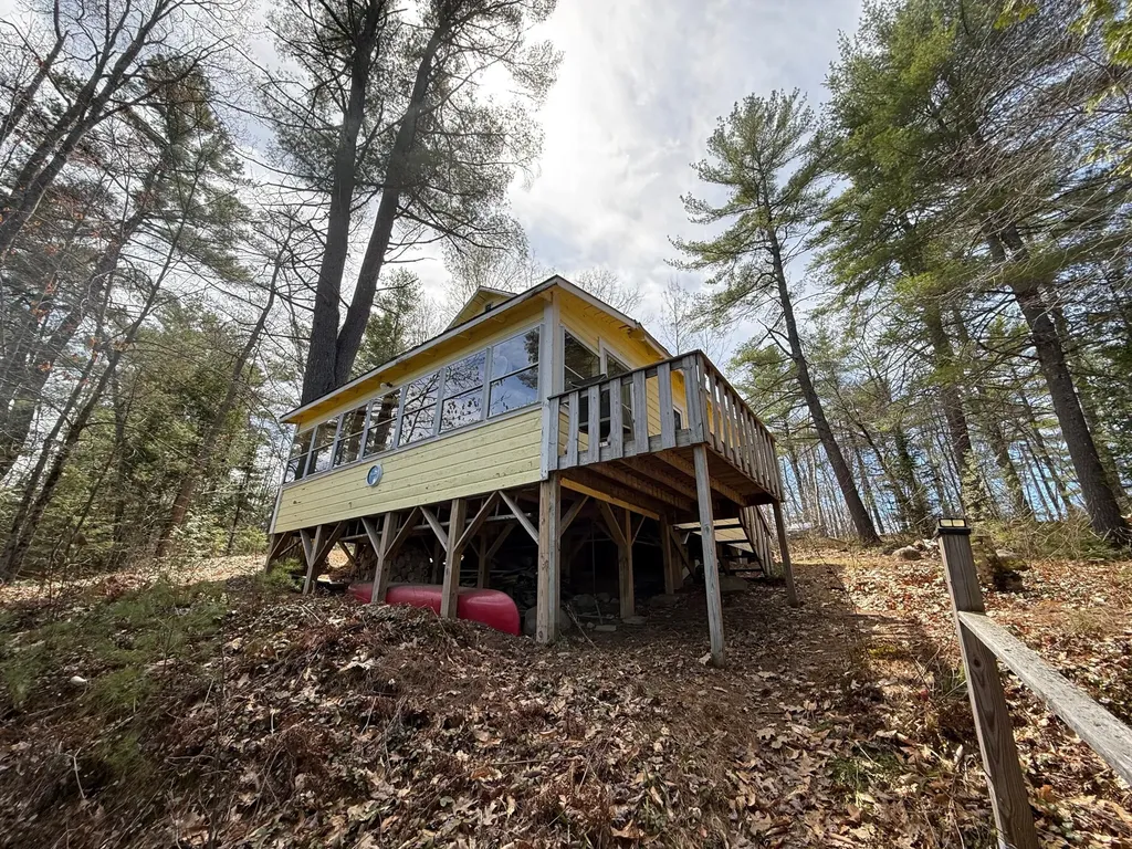 85 Tilton Point Trail Oakland ME 04963