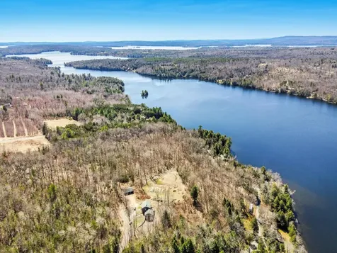 85 Tilton Point Trail Oakland ME 04963
