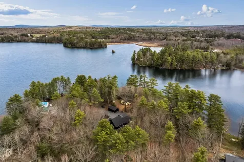 85 Tilton Point Trail Oakland ME 04963
