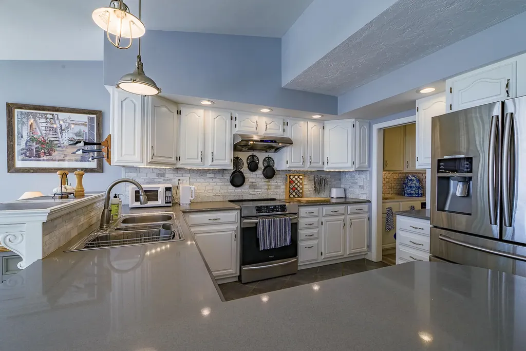 25 Water Street Searsport ME 04974