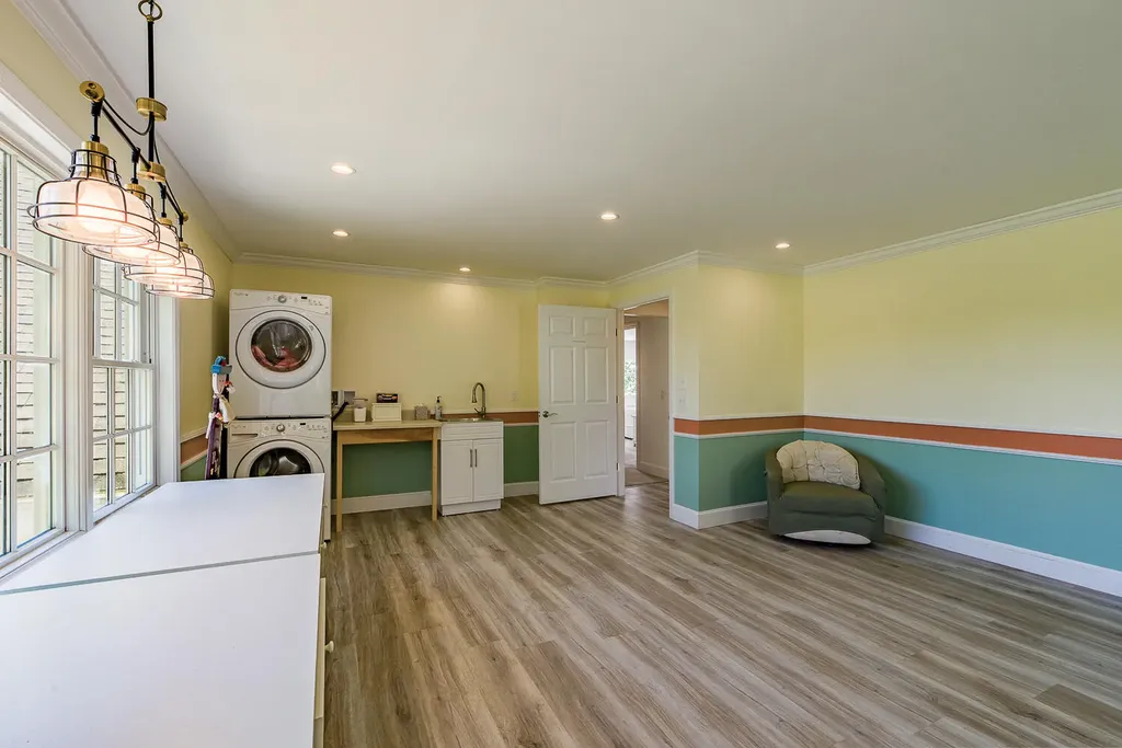 25 Water Street Searsport ME 04974