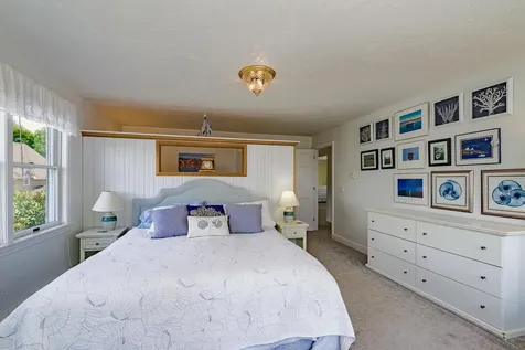 25 Water Street Searsport ME 04974