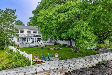25 Water Street Searsport ME 04974