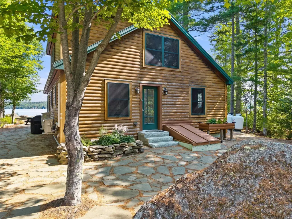 242 Black Bear Way Ellsworth ME 04605