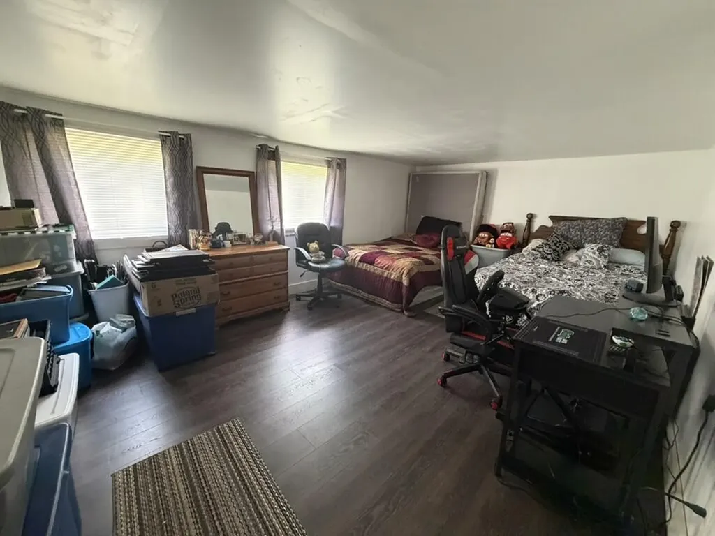 5 Gray Road Bremen ME 04551