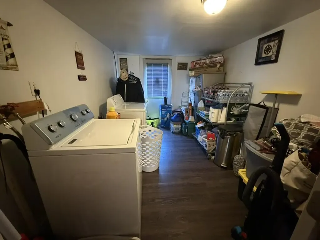 5 Gray Road Bremen ME 04551