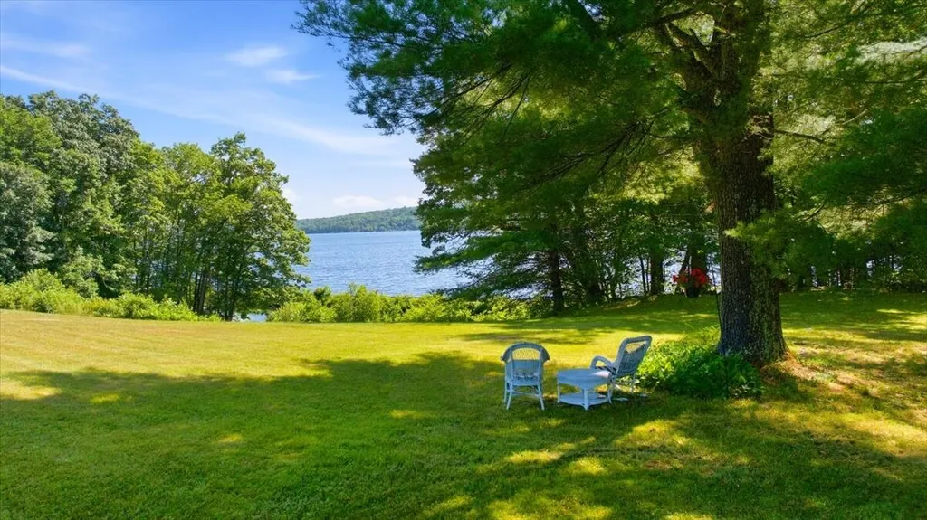 229 Route 133 Winthrop ME 04364