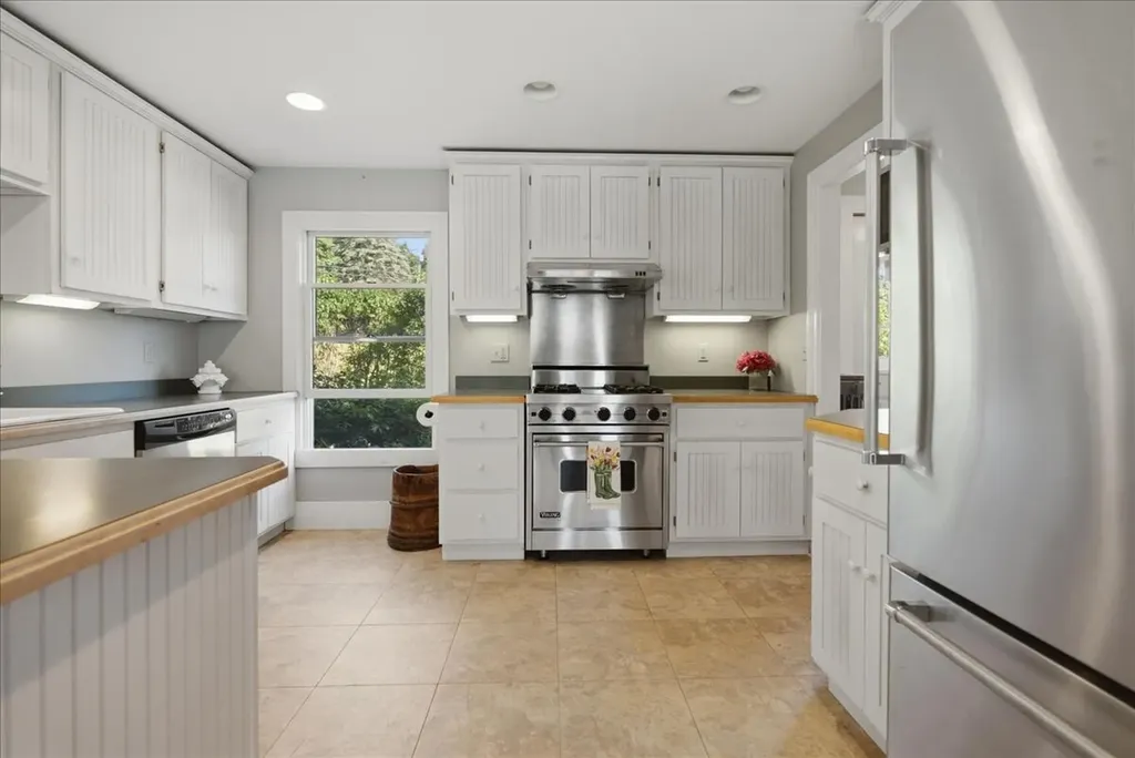 229 Route 133 Winthrop ME 04364