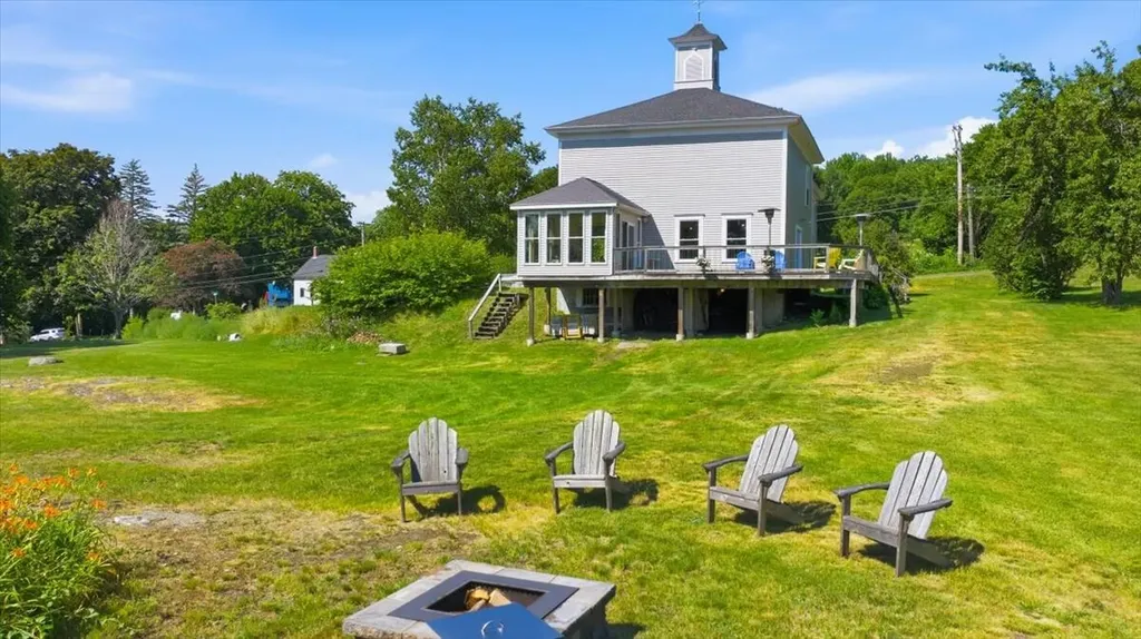 229 Route 133 Winthrop ME 04364