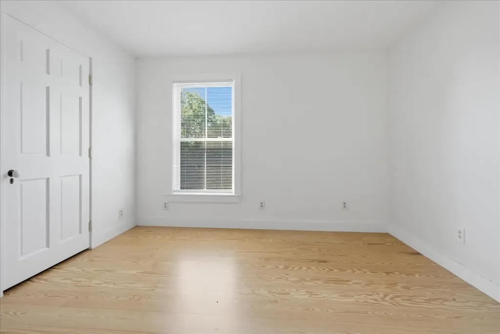229 Route 133 Winthrop ME 04364