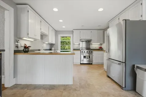 229 Route 133 Winthrop ME 04364