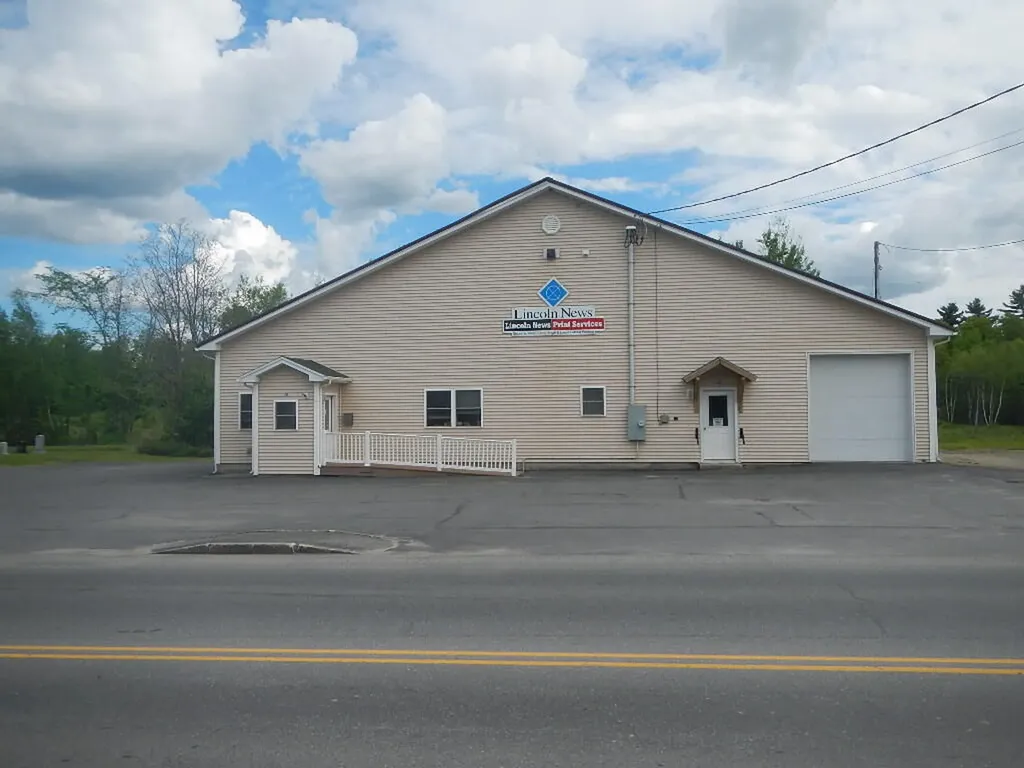 78 W Broadway Lincoln ME 04457