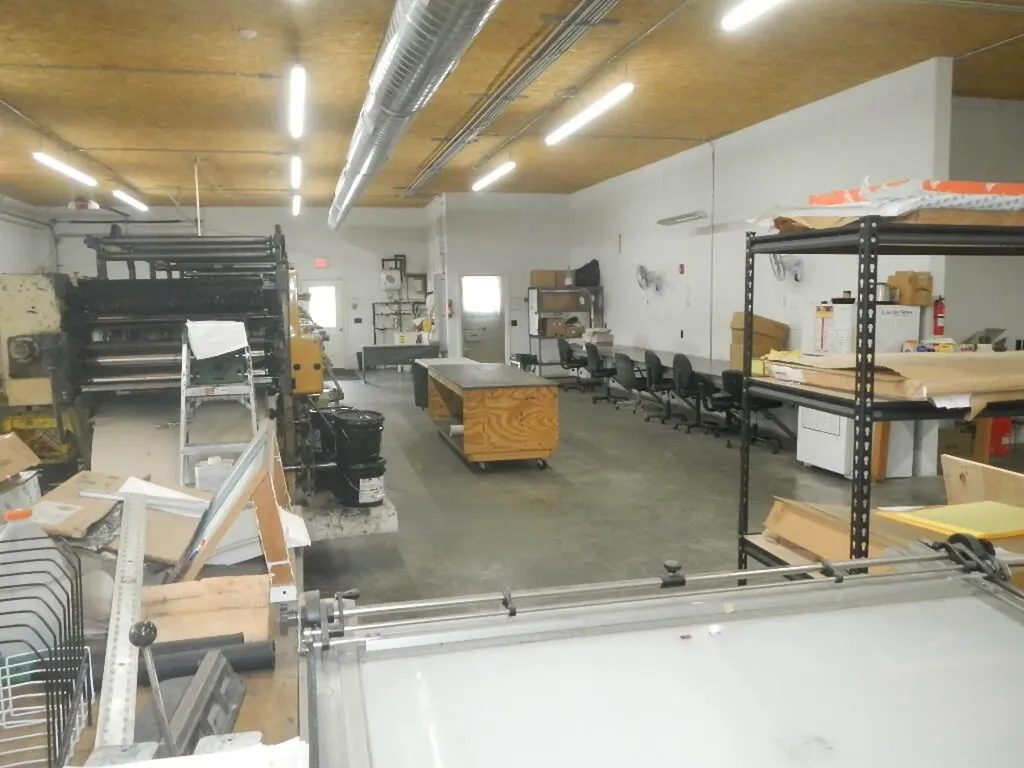 78 W Broadway Lincoln ME 04457