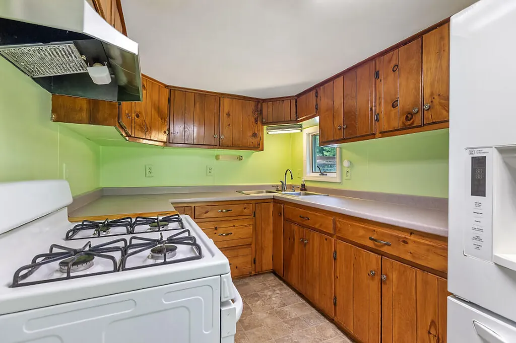 163 Stevens Road Skowhegan ME 04976