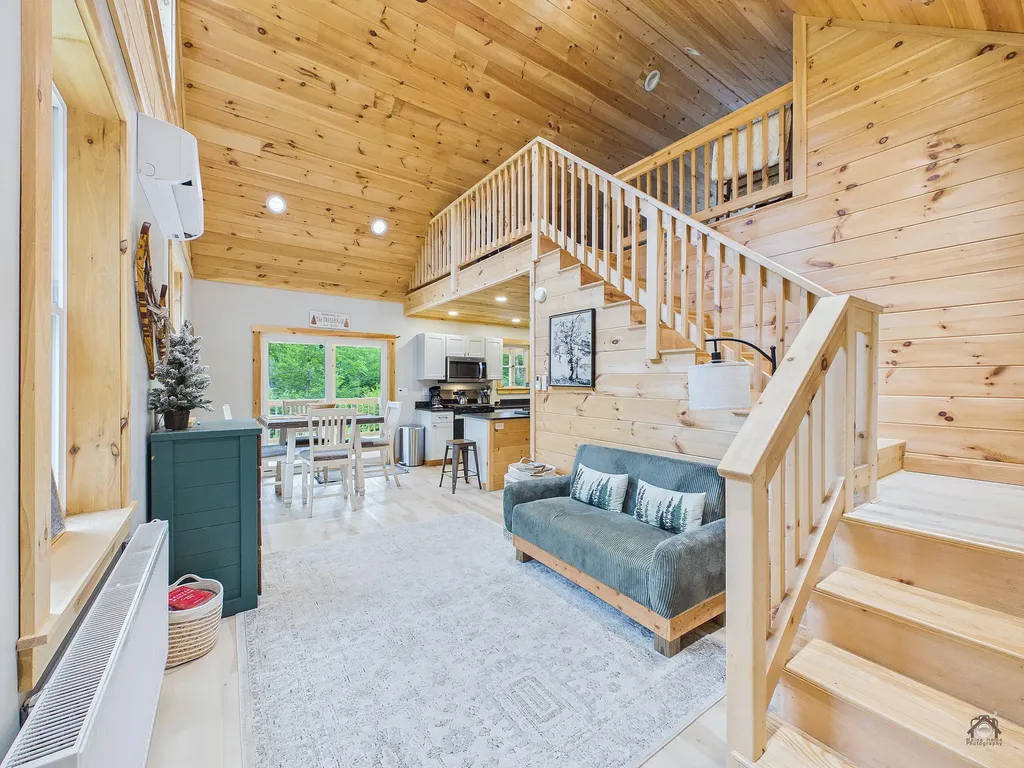 5 Forest Lane Rangeley ME 04970