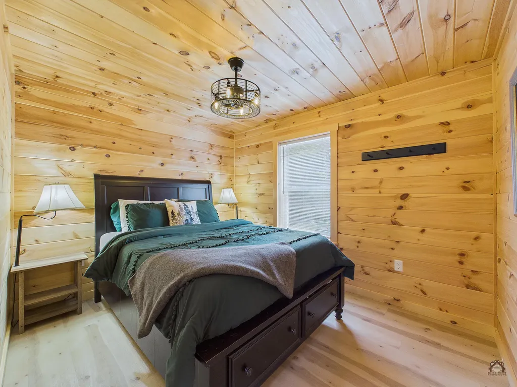 5 Forest Lane Rangeley ME 04970