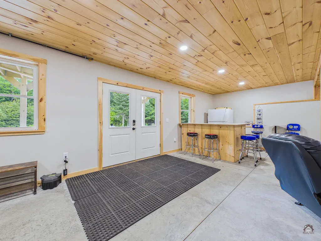 5 Forest Lane Rangeley ME 04970