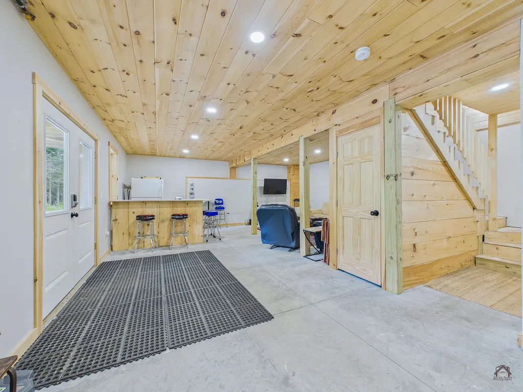 5 Forest Lane Rangeley ME 04970