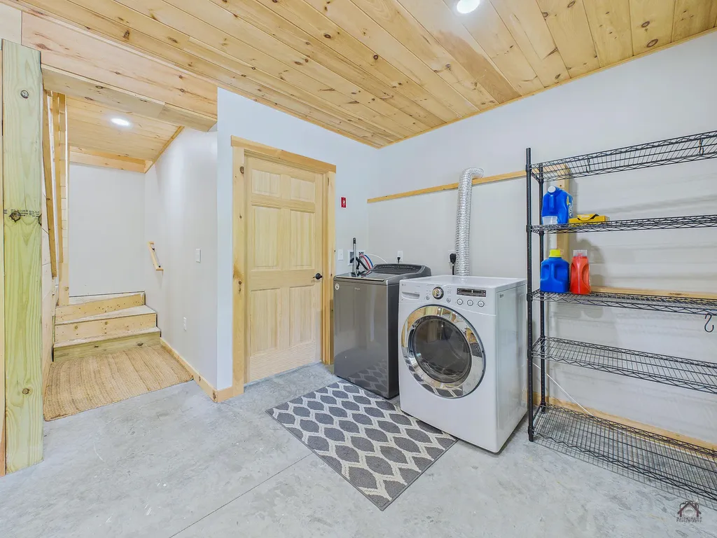 5 Forest Lane Rangeley ME 04970