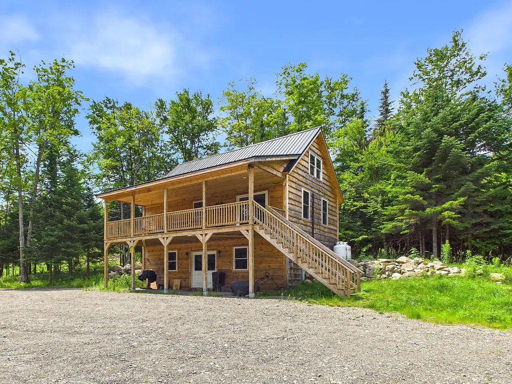 5 Forest Lane Rangeley ME 04970