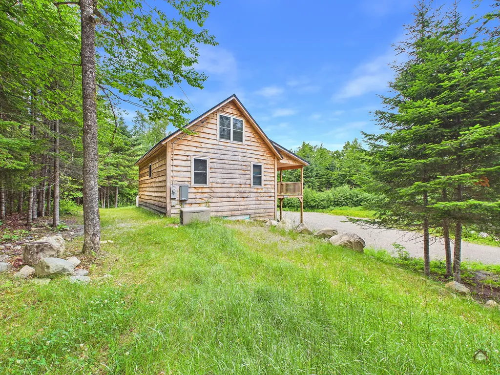 5 Forest Lane Rangeley ME 04970
