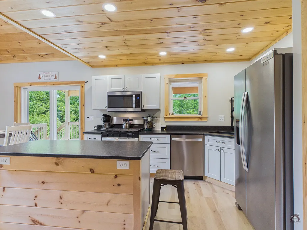 5 Forest Lane Rangeley ME 04970