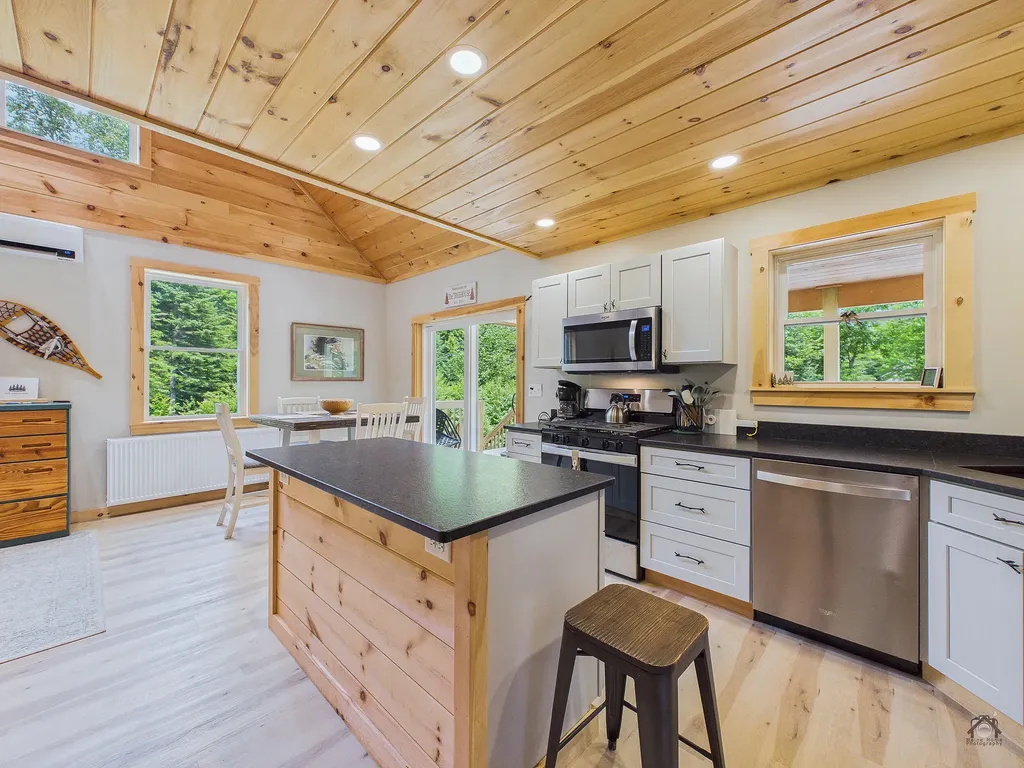 5 Forest Lane Rangeley ME 04970