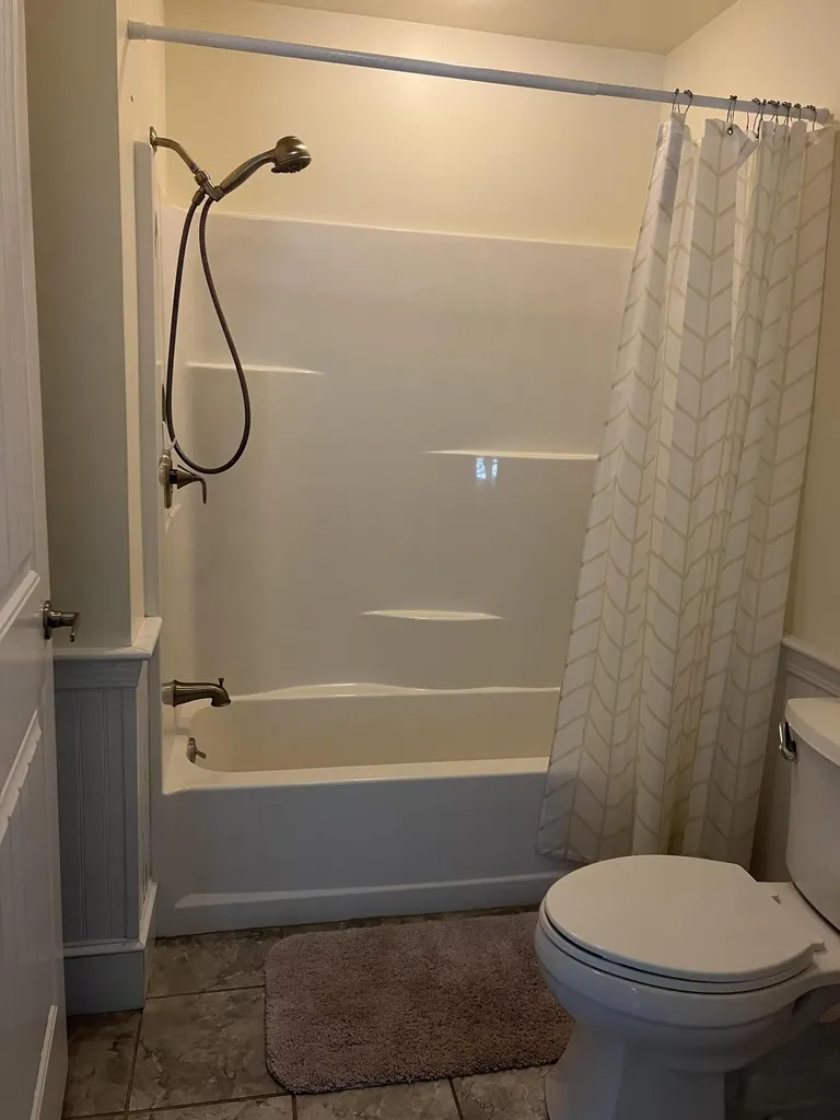 18 Island Lane Edgecomb ME 04556