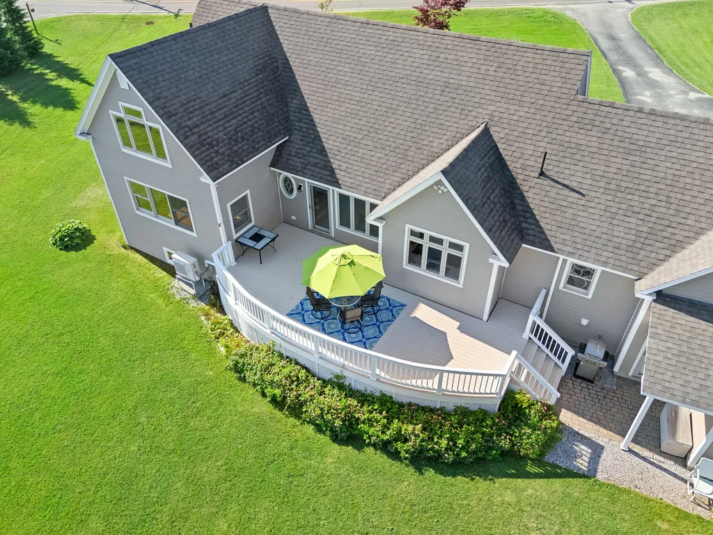 52 N Shore Drive Owls Head ME 04854