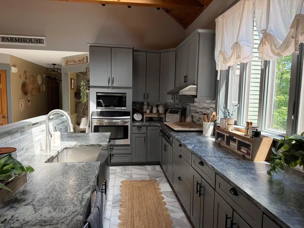 15 Porcupine Ridge Road Bremen ME 04551
