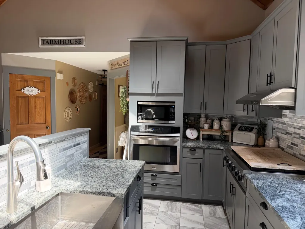 15 Porcupine Ridge Road Bremen ME 04551