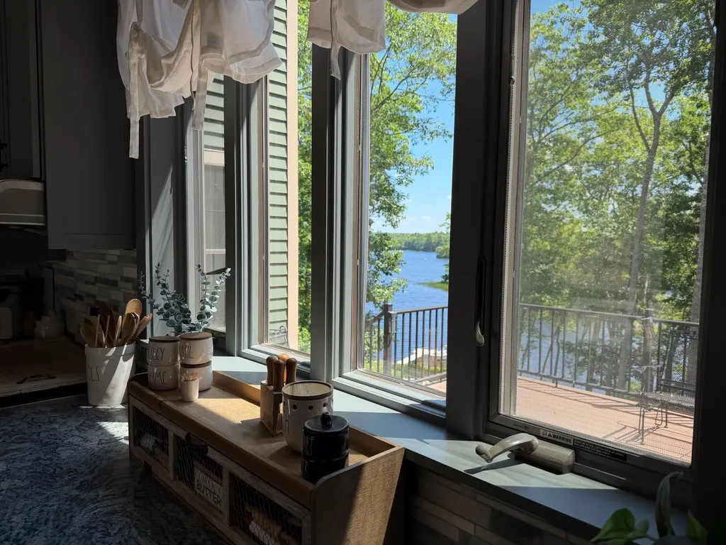 15 Porcupine Ridge Road Bremen ME 04551