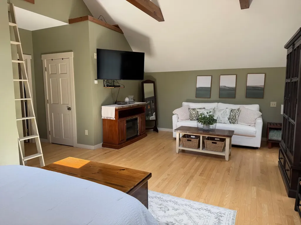 15 Porcupine Ridge Road Bremen ME 04551
