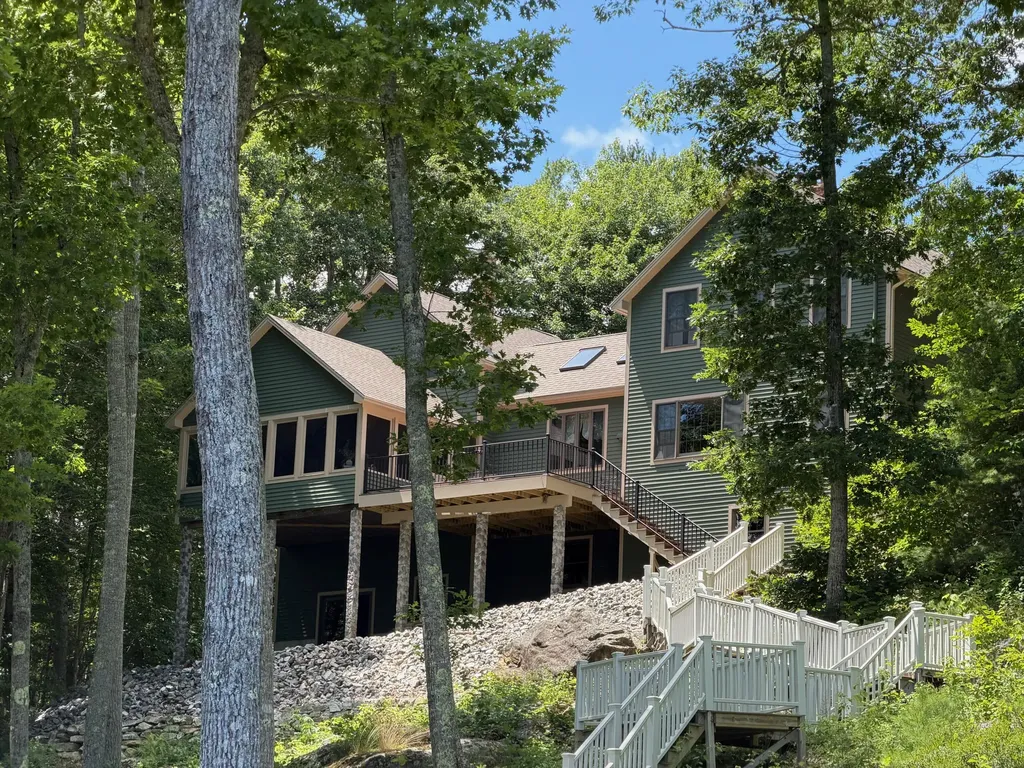 15 Porcupine Ridge Road Bremen ME 04551