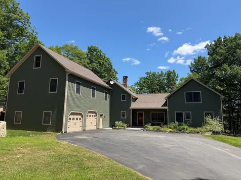 15 Porcupine Ridge Road Bremen ME 04551