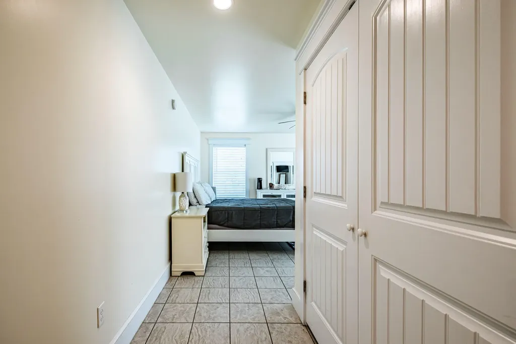 18 Island Lane Edgecomb ME 04556