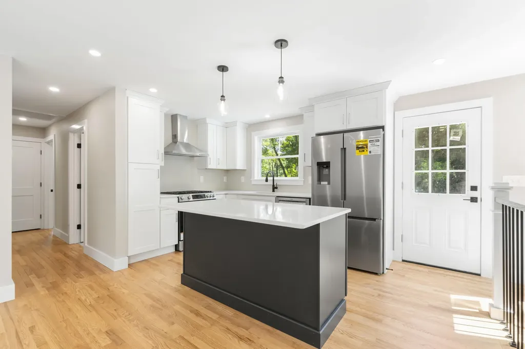 2817 Sanford Road Wells ME 04090