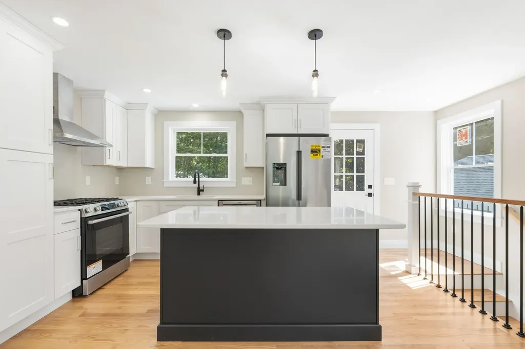 2817 Sanford Road Wells ME 04090