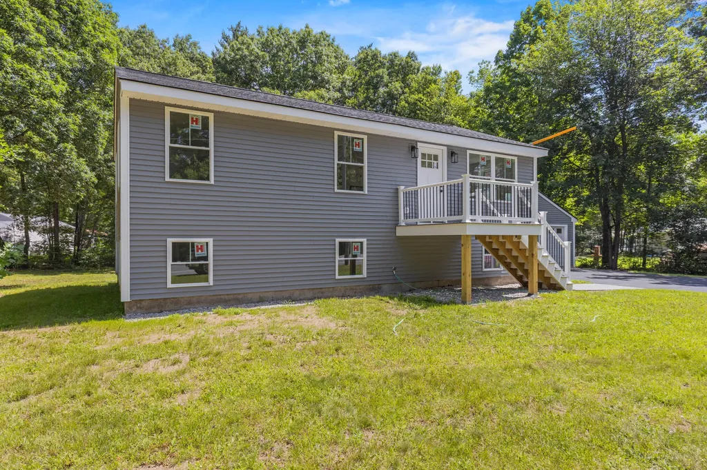 2817 Sanford Road Wells ME 04090