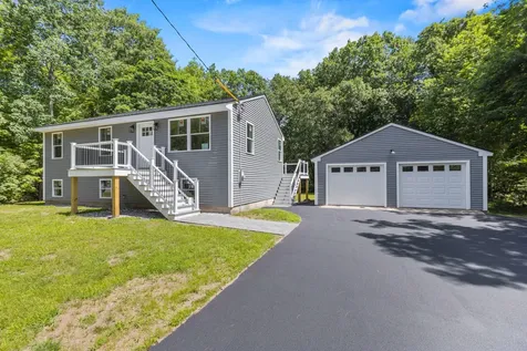 2817 Sanford Road Wells ME 04090