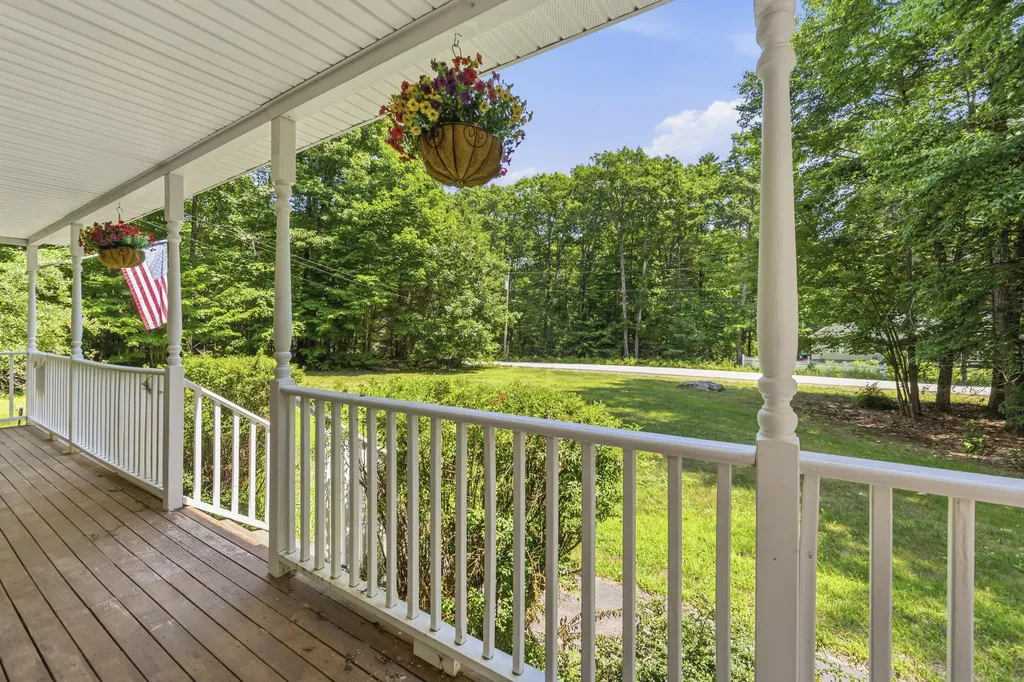 24 Heritage Drive Berwick ME 03901