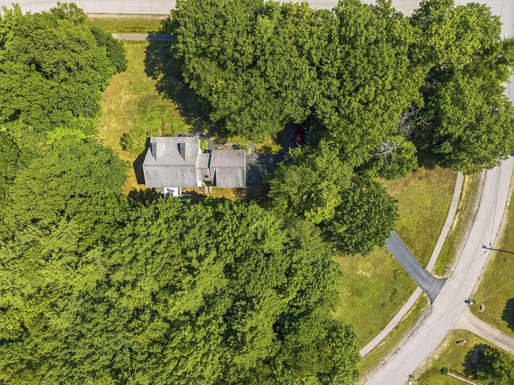 24 Heritage Drive Berwick ME 03901
