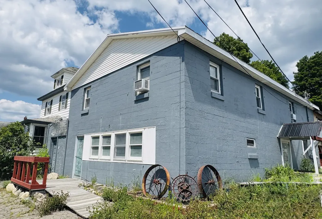 101 Main Street East Millinocket ME 04430