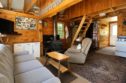 129 Bucknell Road T2 R13 Wels ME 04441