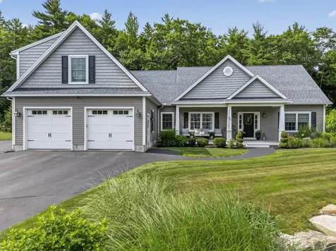 60 Berkshire Way Westbrook ME 04092
