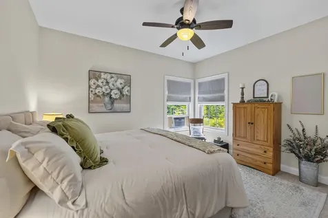 60 Berkshire Way Westbrook ME 04092