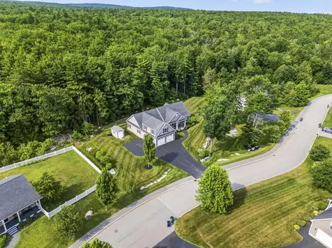60 Berkshire Way Westbrook ME 04092