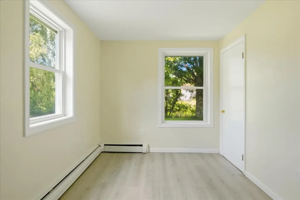 1121 River Avenue Gardiner ME 04345