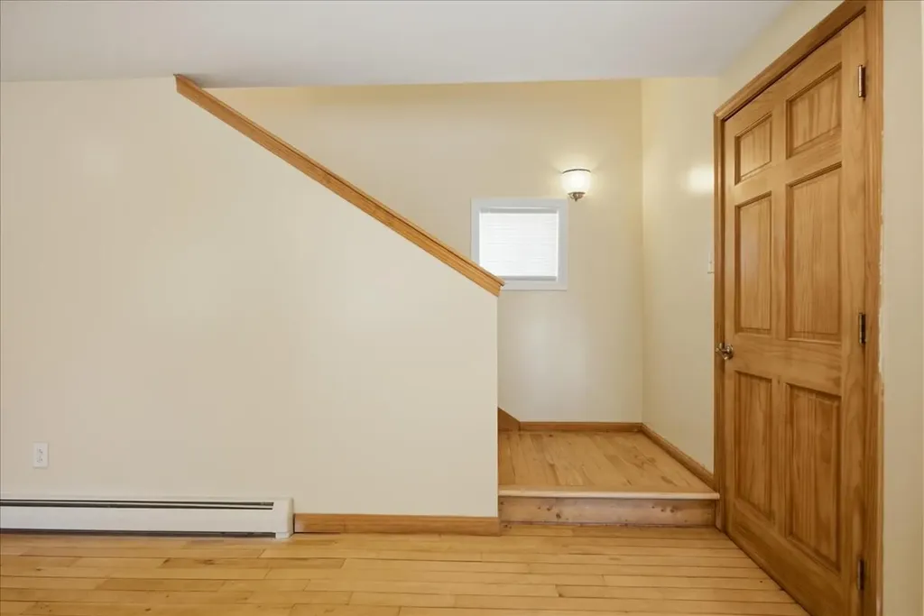 1121 River Avenue Gardiner ME 04345