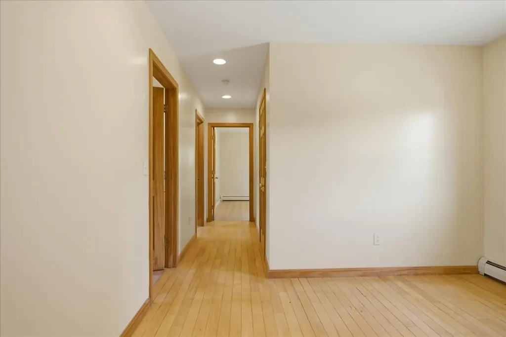 1121 River Avenue Gardiner ME 04345